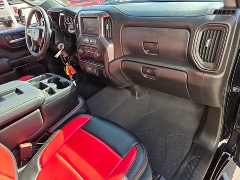 Certified 2021 Chevrolet Silverado 1500 Custom Trail Boss w/ Midnight Edition AWD/4WD image 16