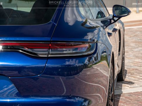 Used 2022 Porsche Panamera image 46