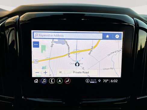 Used 2023 Chevrolet Traverse RS AWD/4WD image 18