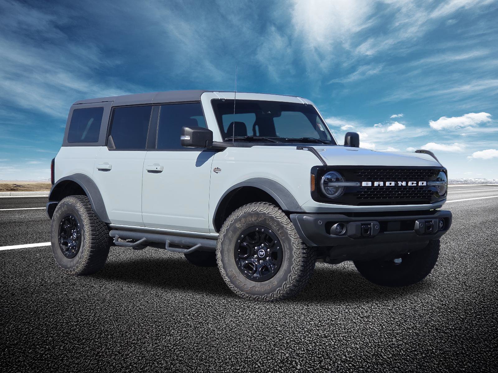 Used 2023 Ford Bronco Wildtrak AWD/4WD image 2