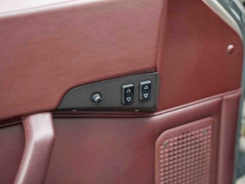 Used 1986 Porsche 944 Turbo image 15