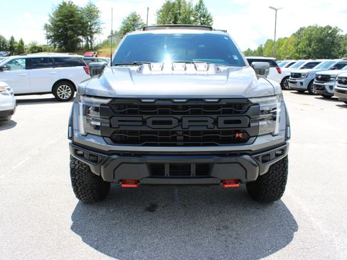 Used 2025 Ford F150 Raptor w/ Equipment Group 803A Raptor R AWD/4WD image 3