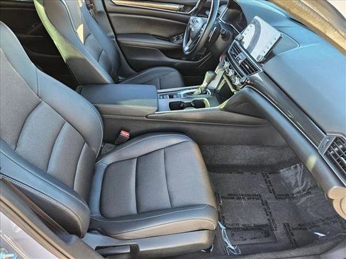 Used 2022 Honda Accord Sport image 19
