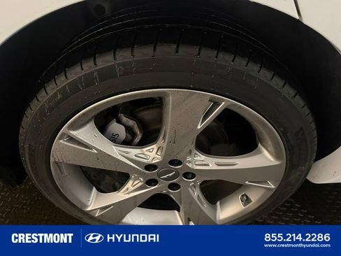 Used 2023 Genesis GV80 2.5T w/ Prestige Package image 18