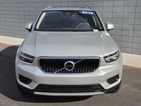 Used 2019 Volvo XC40 T5 Momentum AWD/4WD image 8
