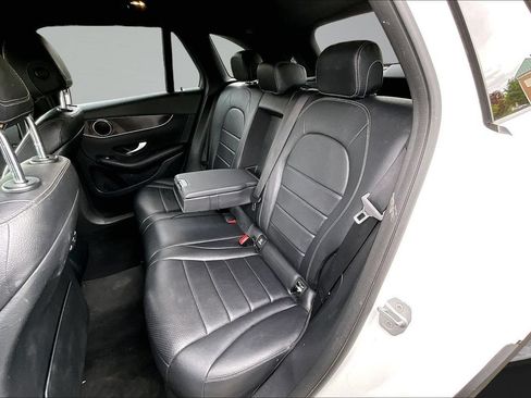 Used 2020 Mercedes-Benz GLC 300 4MATIC image 17