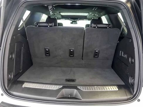Used 2023 Chevrolet Tahoe RST w/ Luxury Package AWD/4WD image 32