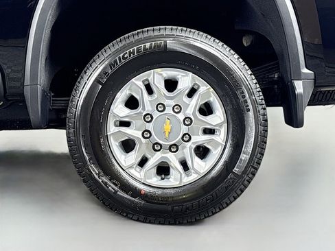 New 2026 Chevrolet Silverado 2500 LTZ w/ LTZ Convenience Package image 32