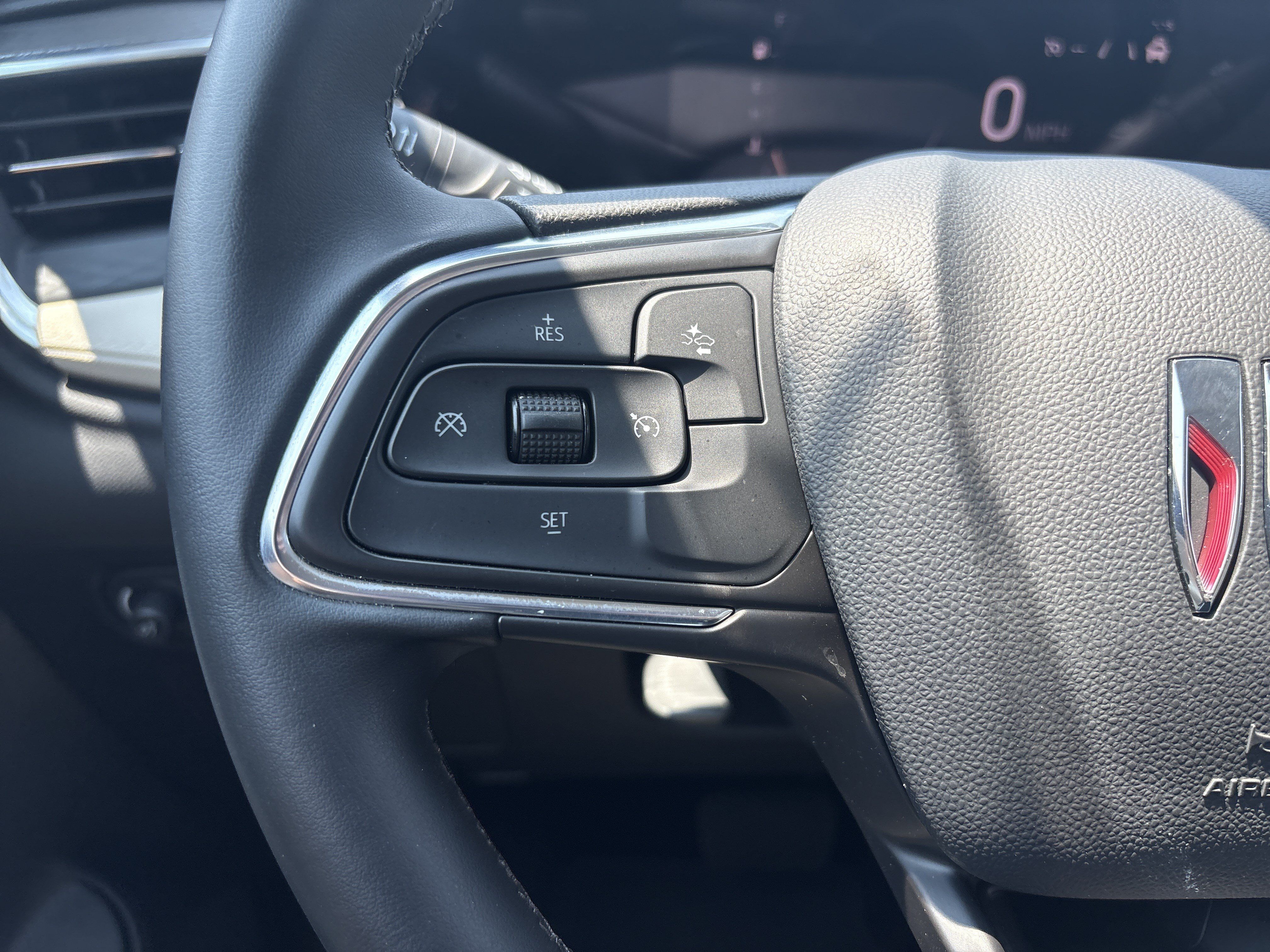 Used 2023 Buick Encore GX Select w/ Sport Touring Package FWD image 19