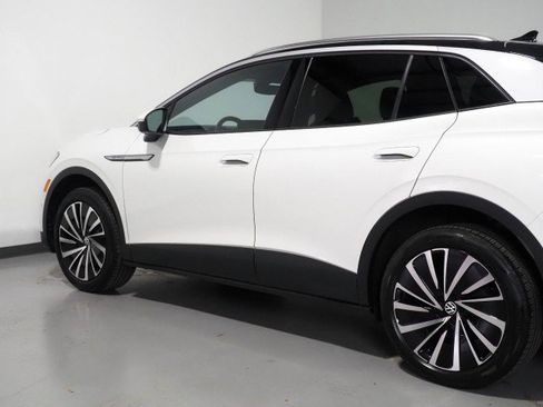 Used 2023 Volkswagen ID.4 Pro S Plus AWD/4WD image 51