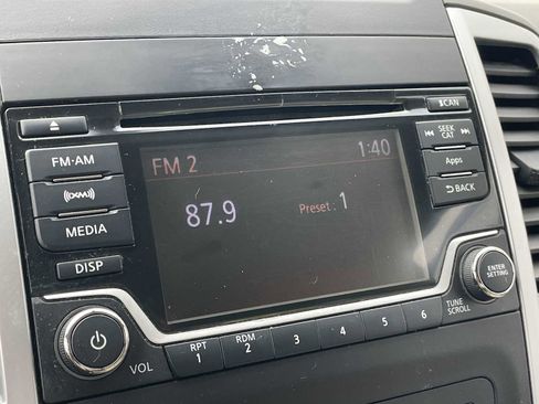 Used 2015 Nissan Frontier SV image 20