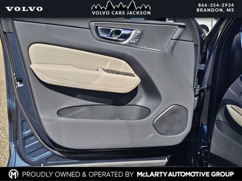 New 2026 Volvo XC60 B5 Plus w/ Protection Package Premier AWD/4WD image 15