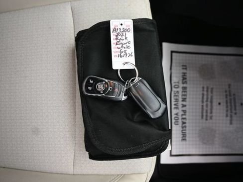 Used 2021 Buick Encore GX Select w/ Sport Touring Package AWD/4WD image 11