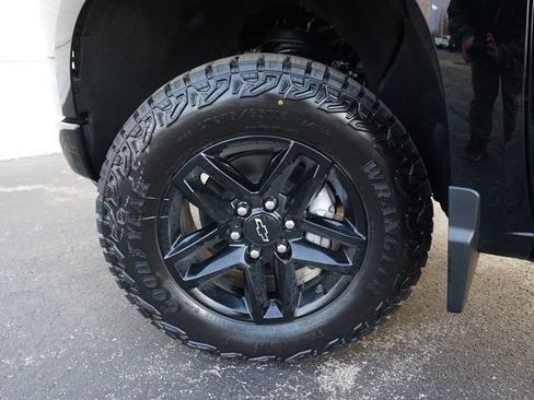 New 2026 Chevrolet Silverado 1500 Custom Trail Boss AWD/4WD image 25