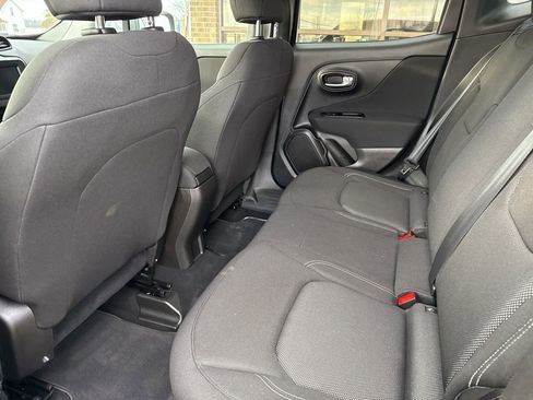 Used 2021 Jeep Renegade Sport image 41