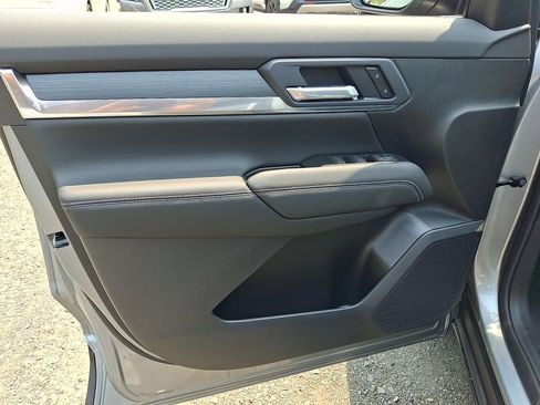 New 2027 GMC Terrain Elevation AWD/4WD image 9