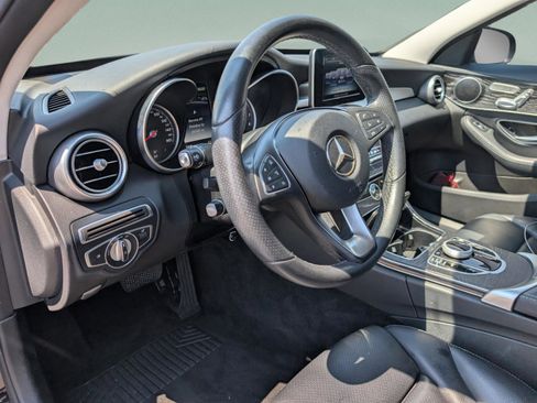 Used 2017 Mercedes-Benz C 350e Sedan image 23