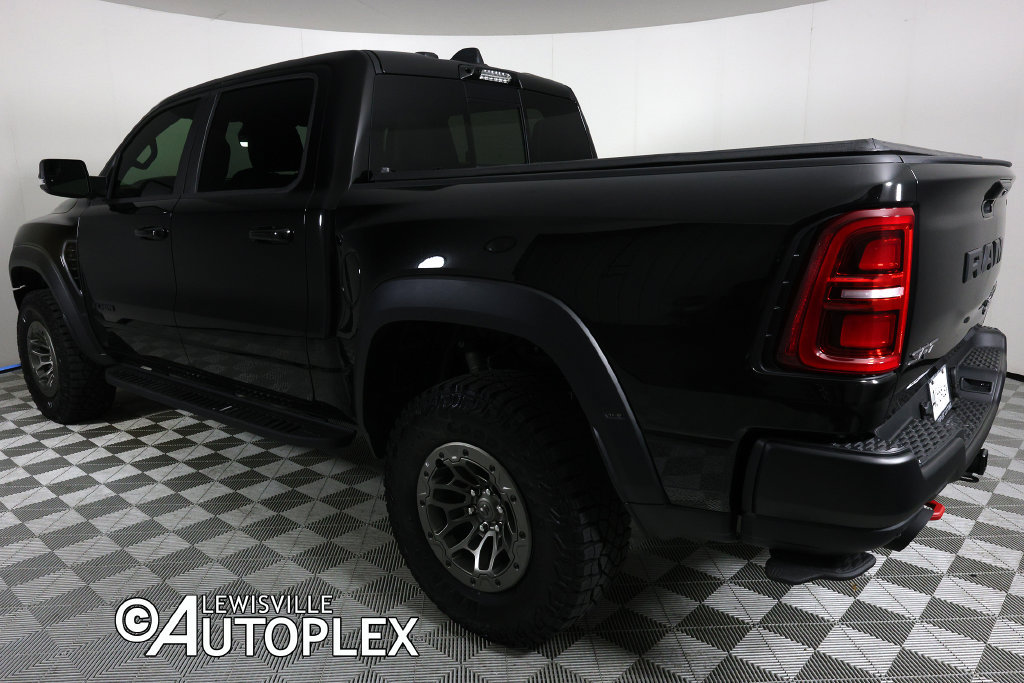 Used 2027 RAM 1500 4x4 Crew Cab image 9