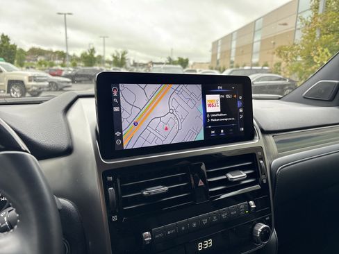 Used 2023 Lexus GX 460 Premium image 24