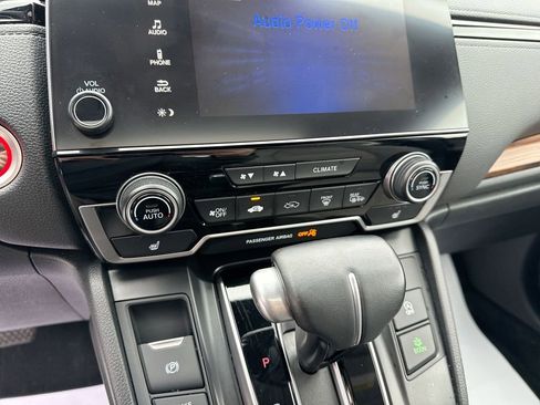 Used 2020 Honda CR-V Touring image 25