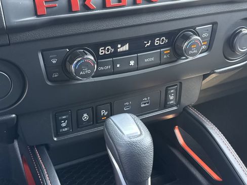 Used 2025 Nissan Frontier Pro-X w/ Pro Premium Package RWD image 22