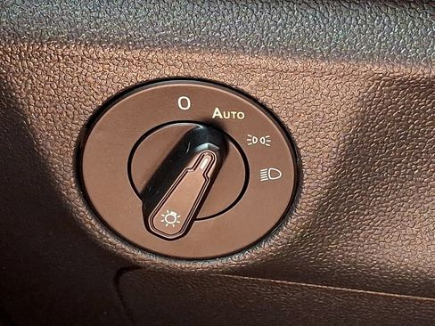 Used 2019 Volkswagen Jetta S FWD image 27