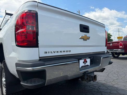 Used 2019 Chevrolet Silverado 2500 W/T AWD/4WD image 69