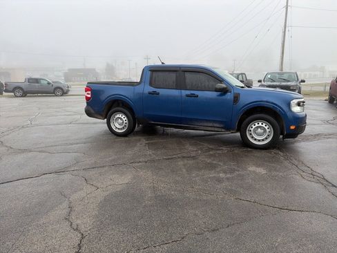 Used 2023 Ford Maverick XL image 2