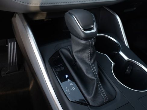 New 2026 Toyota Highlander XLE image 8