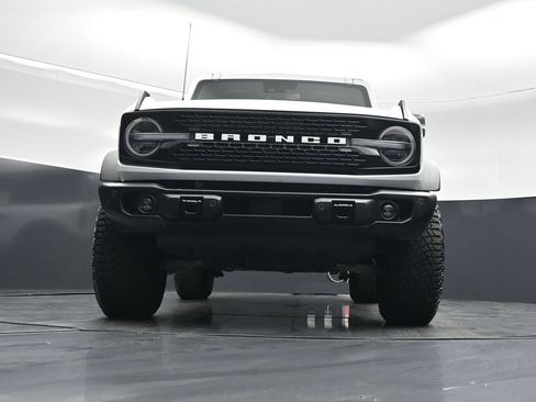 Used 2023 Ford Bronco Wildtrak AWD/4WD image 40