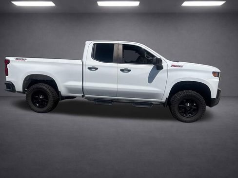 Used 2019 Chevrolet Silverado 1500 Custom Trail Boss w/ Custom Convenience Package AWD/4WD image 13