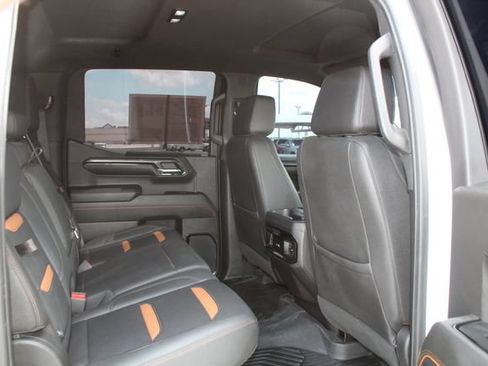 Used 2024 GMC Sierra 1500 AT4 w/ Technology Package AWD/4WD image 20