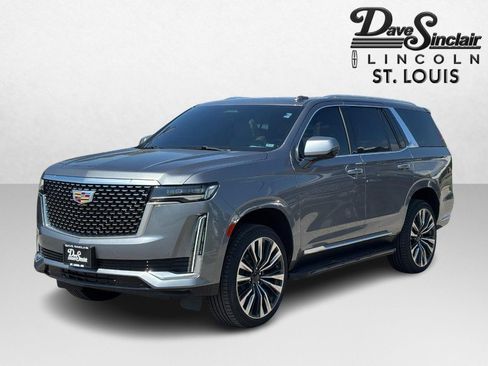 Used 2021 Cadillac Escalade Premium Luxury w/ Driver Assist Tech Package AWD/4WD image 7