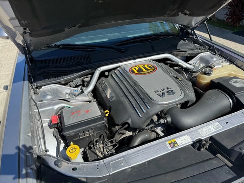 Used 2013 Dodge Challenger R/T image 34