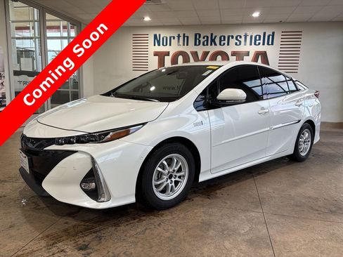 Used 2020 Toyota Prius Prime Limited FWD image 1