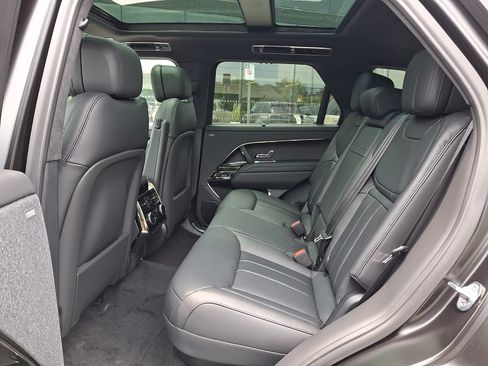 New 2026 Land Rover Range Rover Sport Autobiography AWD/4WD image 8