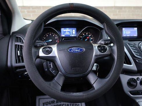 Used 2014 Ford Focus SE FWD image 27