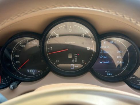 Used 2013 Porsche Cayenne Diesel AWD/4WD image 11