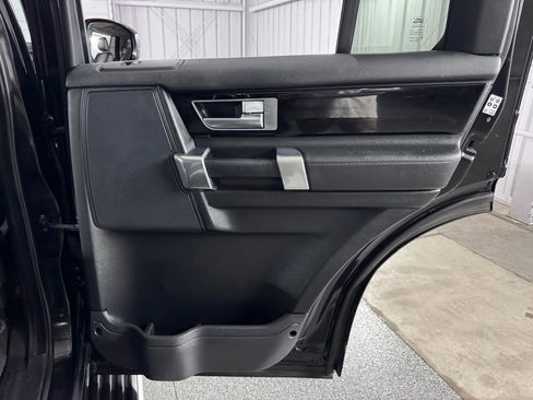 Used 2016 Land Rover LR4 AWD/4WD image 47