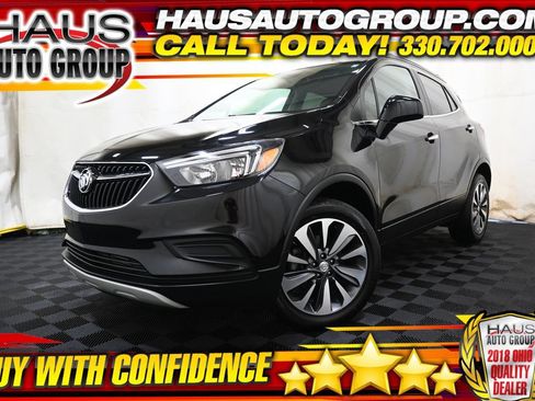 Used 2022 Buick Encore Preferred w/ Safety Package AWD/4WD image 1