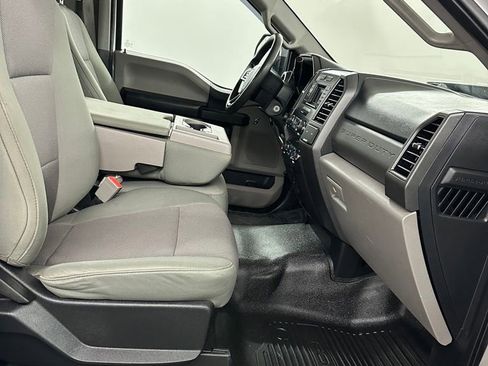 Used 2019 Ford F250 XL w/ STX Appearance Package image 31