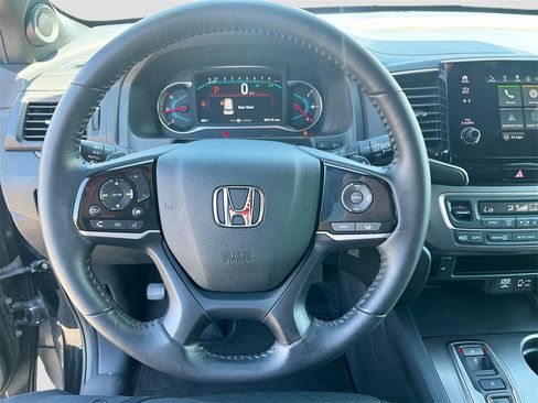 Used 2021 Honda Passport EX-L image 11