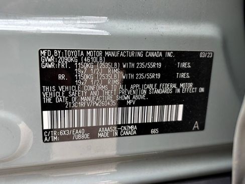 Used 2023 Toyota RAV4 XLE Premium FWD image 32