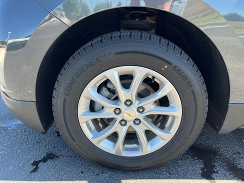 Used 2021 Chevrolet Equinox LT AWD/4WD image 9