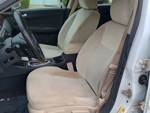 Used 2014 Chevrolet Impala Limited LS FWD image 14