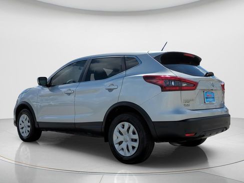Used 2020 Nissan Rogue Sport S image 6