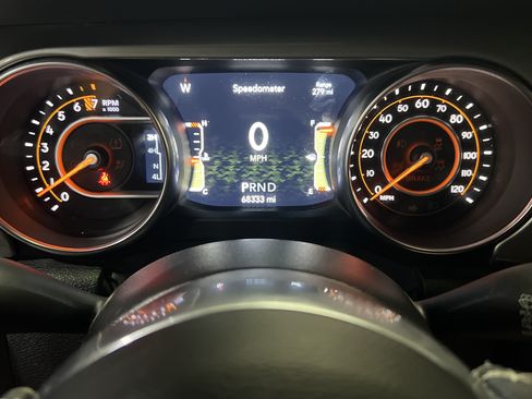 Used 2019 Jeep Wrangler Unlimited Sahara AWD/4WD image 23