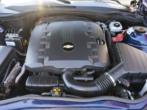 Used 2012 Chevrolet Camaro LS RWD image 9