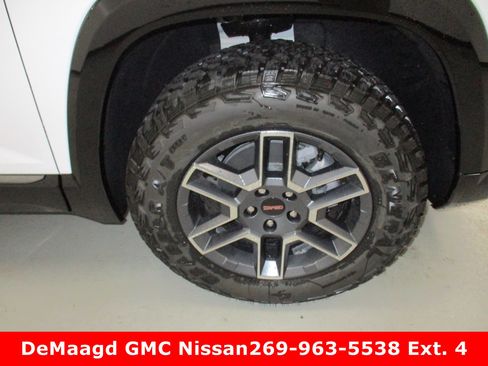 New 2026 GMC Terrain AT4 image 13