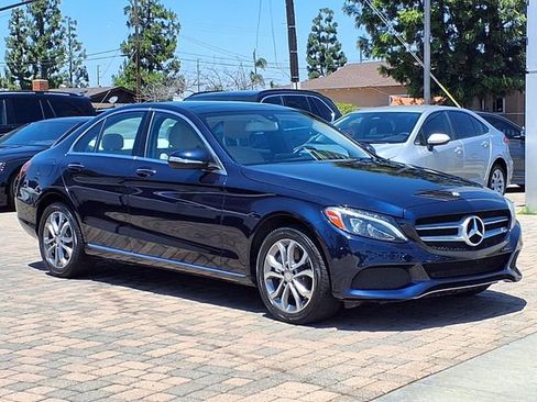 Used 2015 Mercedes-Benz C 300 4MATIC Sedan image 7